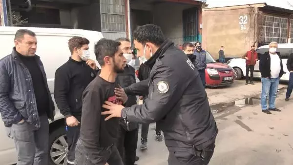 SAPIK, 'KARLOS' ADLI KÖPEĞİN BACAĞINDAN ISIRMASIYLA YAKALANDI SAPIK, 'KARLOS' ADLI KÖPEĞİN BACAĞINDAN ISIRMASIYLA YAKALANDI