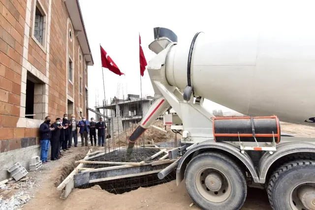 Son dakika haberi | Şehit Eren Öztürk'ün vasiyet ettiği cami inşaatı hayırseverlerin yardımını bekliyor Son dakika haberi | Şehit Eren Öztürk'ün vasiyet ettiği cami inşaatı hayırseverlerin yardımını bekliyor