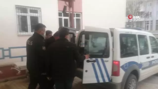 Sevgilisinin 13 yaşındaki kızını istismar eden şüpheliden iğrenç savunma: 'Onunla evleneceğim' Sevgilisinin 13 yaşındaki kızını istismar eden şüpheliden iğrenç savunma: 'Onunla evleneceğim'