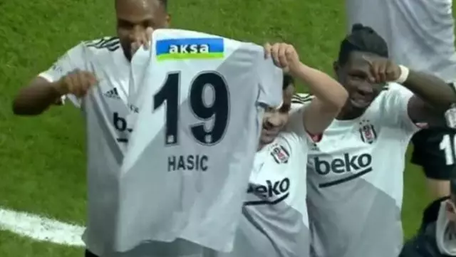 Siyah-Beyazlı futbolcular, sakatlıktan ötürü sezonu kapatan Hasic'i unutmadı Siyah-Beyazlı futbolcular, sakatlıktan ötürü sezonu kapatan Hasic'i unutmadı