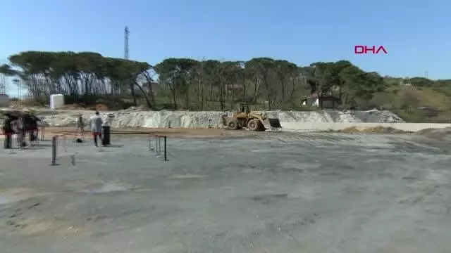 SPOR Galatasaray'ın Kemerburgaz Futbol Kamp Tesisi'nin lansmanı yapıldı SPOR Galatasaray'ın Kemerburgaz Futbol Kamp Tesisi'nin lansmanı yapıldı