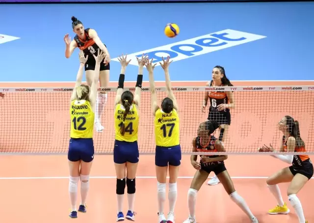 Sultanlar Ligi: Fenerbahçe Opet: 3 - Eczacıbaşı VitrA: 2 Sultanlar Ligi: Fenerbahçe Opet: 3 - Eczacıbaşı VitrA: 2