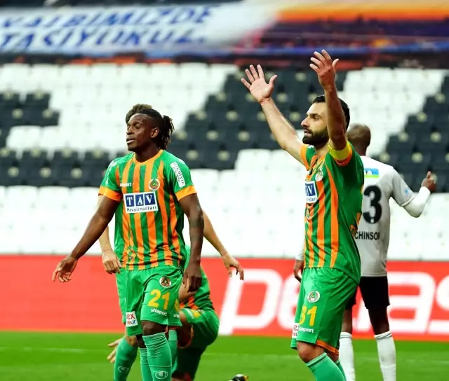 Süper Lig: Beşiktaş: 1 - Aytemiz Alanyaspor: 0 (İlk yarı) Süper Lig: Beşiktaş: 1 - Aytemiz Alanyaspor: 0 (İlk yarı)