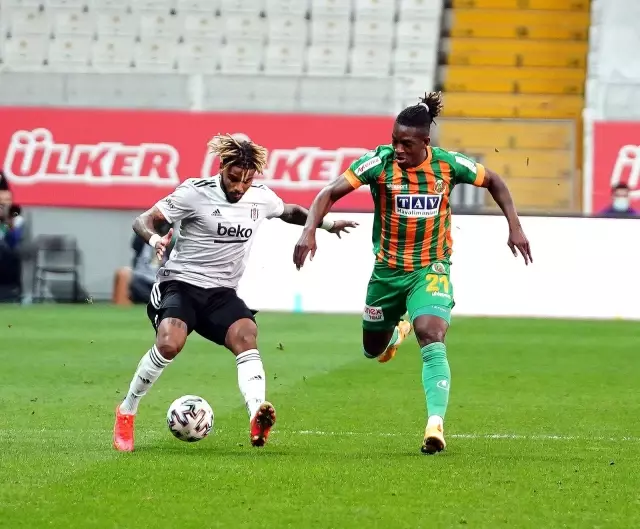 Süper Lig: Beşiktaş: 1 - Aytemiz Alanyaspor: 0 (İlk yarı) Süper Lig: Beşiktaş: 1 - Aytemiz Alanyaspor: 0 (İlk yarı)