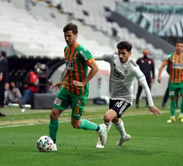 Süper Lig: Beşiktaş: 1 Aytemiz Alanyaspor: 0 (Maç devam ediyor) Süper Lig: Beşiktaş: 1 Aytemiz Alanyaspor: 0 (Maç devam ediyor)