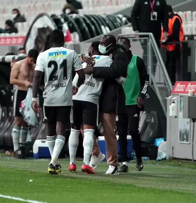 Süper Lig: Beşiktaş: 3 - Aytemiz Alanyaspor: 0 (Maç sonucu) Süper Lig: Beşiktaş: 3 - Aytemiz Alanyaspor: 0 (Maç sonucu)