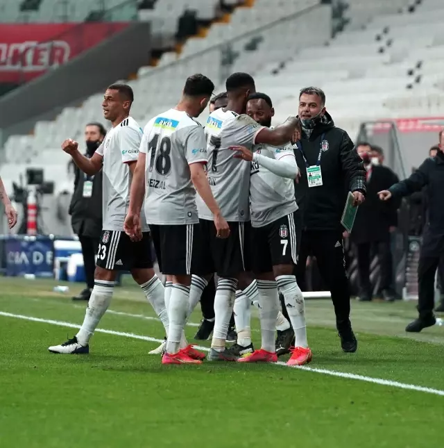 Süper Lig: Beşiktaş: 3 - Aytemiz Alanyaspor: 0 (Maç sonucu) Süper Lig: Beşiktaş: 3 - Aytemiz Alanyaspor: 0 (Maç sonucu)