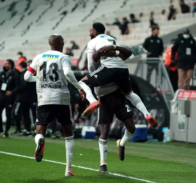 Süper Lig: Beşiktaş: 3 - Aytemiz Alanyaspor: 0 (Maç sonucu) Süper Lig: Beşiktaş: 3 - Aytemiz Alanyaspor: 0 (Maç sonucu)