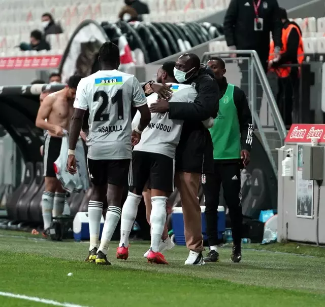 Süper Lig: Beşiktaş: 3 - Aytemiz Alanyaspor: 0 (Maç sonucu) Süper Lig: Beşiktaş: 3 - Aytemiz Alanyaspor: 0 (Maç sonucu)