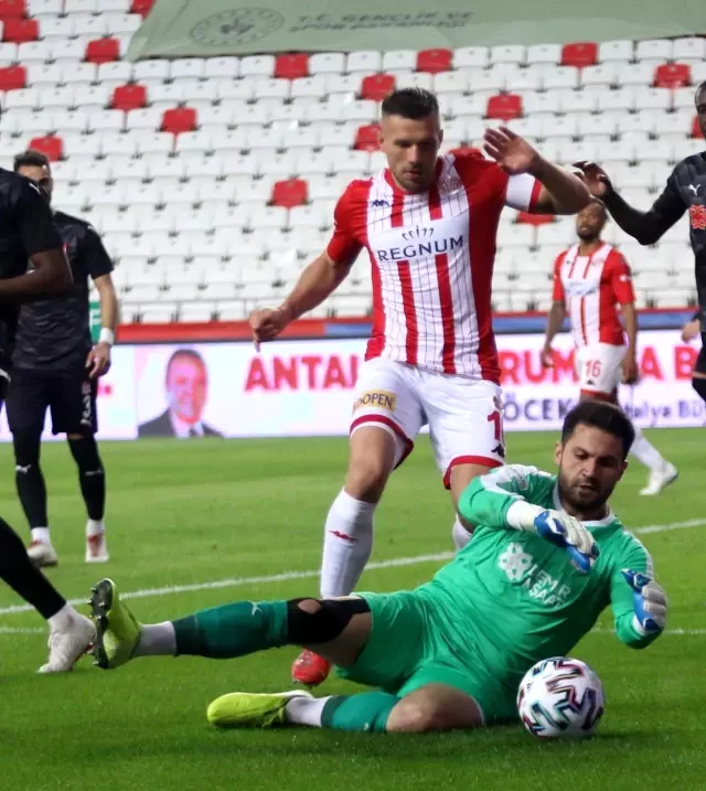 Süper Lig: FT Antalyaspor: 2 - DG Sivasspor: 4 (Maç sonucu) Süper Lig: FT Antalyaspor: 2 - DG Sivasspor: 4 (Maç sonucu)