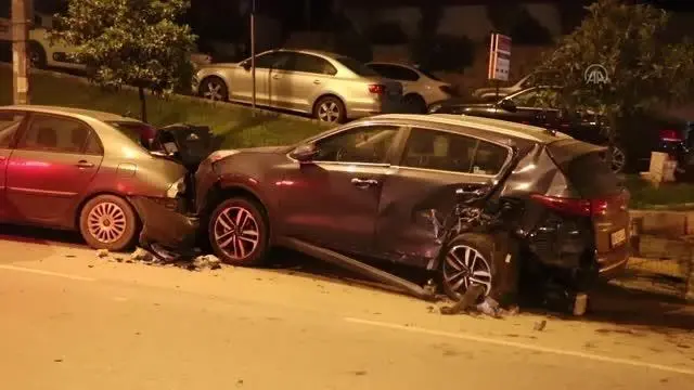 Takla atan cipin sürücüsü yaralandı Takla atan cipin sürücüsü yaralandı