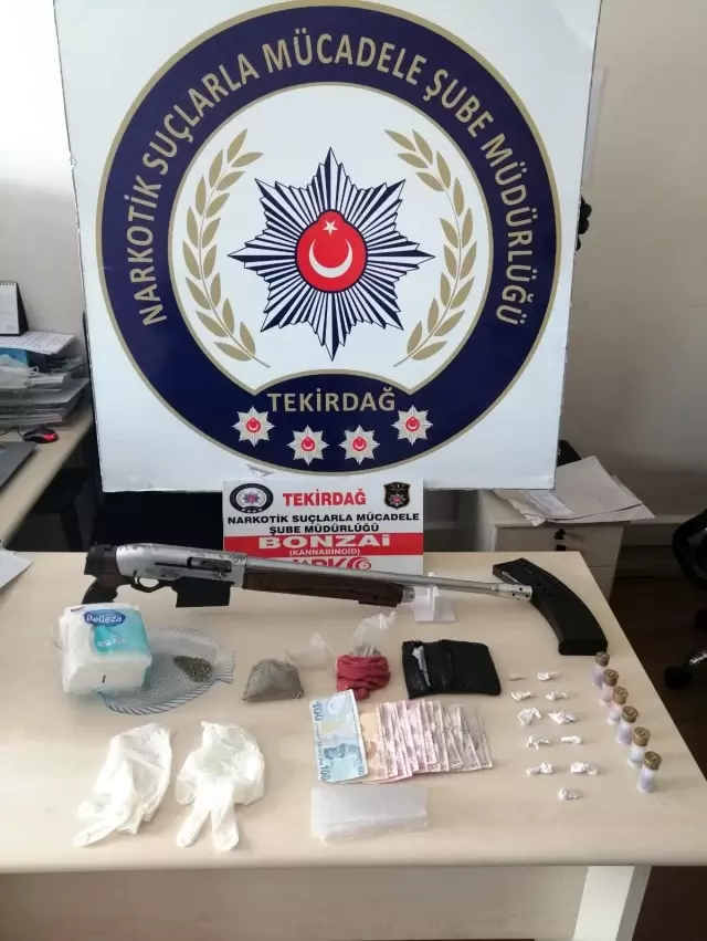 Tekirdağ'da uyuşturucu operasyonunda 16 kişi yakalandı Tekirdağ'da uyuşturucu operasyonunda 16 kişi yakalandı