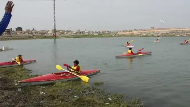 Son dakika haberleri... TEL ABYAD - Barış Pınar Harekatı bölgesinde Durgun Su Kano Festivali düzenlendi Son dakika haberleri... TEL ABYAD - Barış Pınar Harekatı bölgesinde Durgun Su Kano Festivali düzenlendi