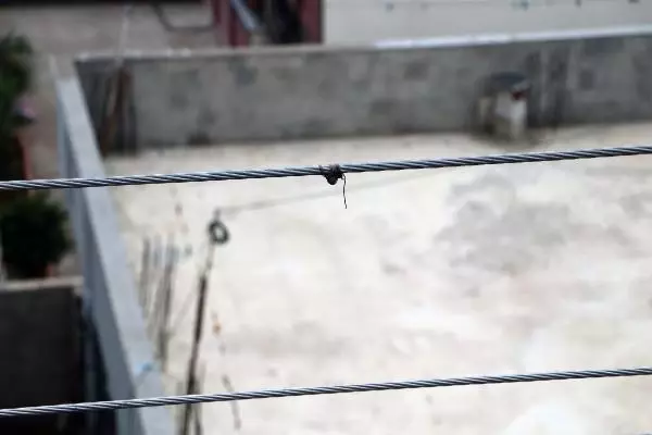 ADANA TELLERE TAKILAN UÇURTMASINI ALIRKEN AKIMA KAPILAN FURKAN, PROTEZ İÇİN YARDIM BEKLİYOR ADANA TELLERE TAKILAN UÇURTMASINI ALIRKEN AKIMA KAPILAN FURKAN, PROTEZ İÇİN YARDIM BEKLİYOR