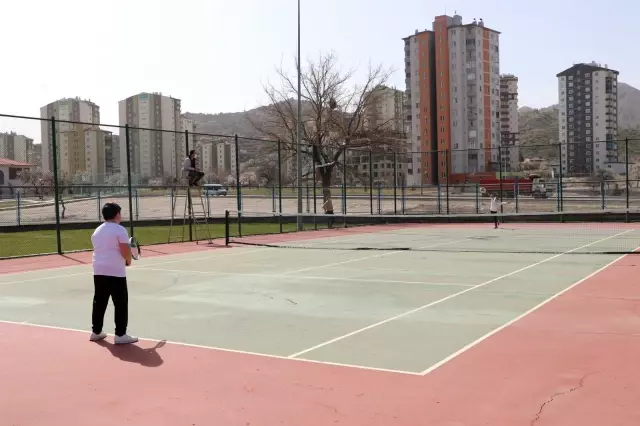 Tenis heyecanı başladı Tenis heyecanı başladı