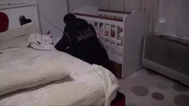 Terör örgütleri El Kaide ve DEAŞ'a yönelik operasyonda 8 şüpheli yakalandı Terör örgütleri El Kaide ve DEAŞ'a yönelik operasyonda 8 şüpheli yakalandı