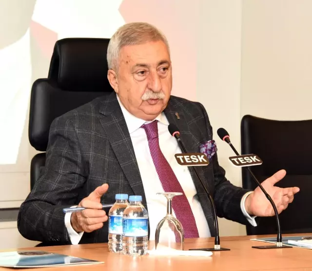 TESK Genel Başkanı Palandöken: 'Nakdi yardımlar esnafı da çalışanlarını da rahatlatıyor' TESK Genel Başkanı Palandöken: 'Nakdi yardımlar esnafı da çalışanlarını da rahatlatıyor'