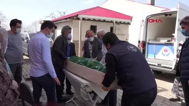 TRABZON Babasını yanan evde sanan kadın, kalp krizinden öldü TRABZON Babasını yanan evde sanan kadın, kalp krizinden öldü