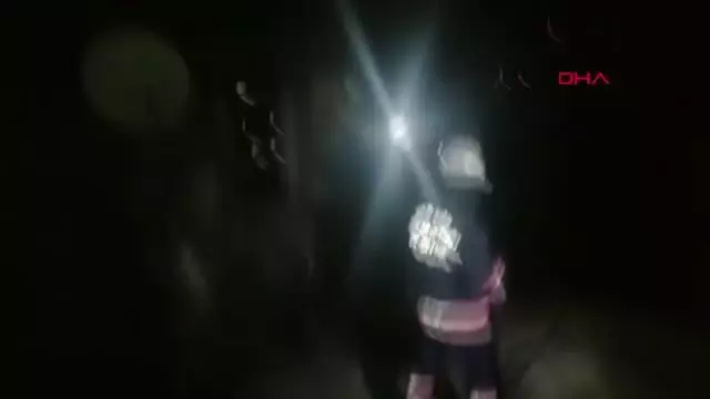 Son dakika haberi | TRABZON BABASINI YANAN EVDE SANAN KADIN, KALP KRİZİNDEN ÖLDÜ Son dakika haberi | TRABZON BABASINI YANAN EVDE SANAN KADIN, KALP KRİZİNDEN ÖLDÜ