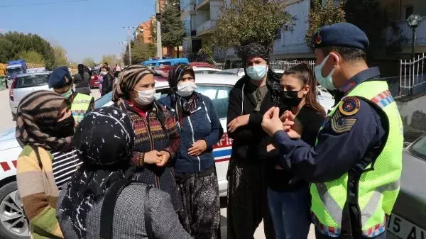 TRAKTÖRLE EN FAZLA KAZAYI KADINLARIN YAPTIĞI BELİRLENDİ, EĞİTİME ALINDILAR TRAKTÖRLE EN FAZLA KAZAYI KADINLARIN YAPTIĞI BELİRLENDİ, EĞİTİME ALINDILAR