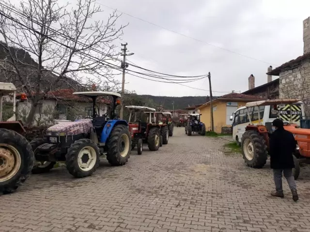 Traktörlere önce reflektör sonra muayene Traktörlere önce reflektör sonra muayene