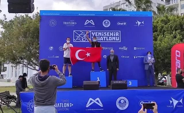 Triathloncu Gazi Ekrem Taşkın Türkiye şampiyonu Triathloncu Gazi Ekrem Taşkın Türkiye şampiyonu