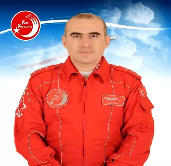 Türk Yıldızları 9 yıl sonra 2'inci şehidini verdi Türk Yıldızları 9 yıl sonra 2'inci şehidini verdi