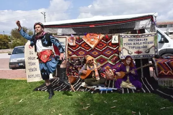Türküleri yaşatmak için karavanıyla diyar diyar geziyor - Yeniden Türküleri yaşatmak için karavanıyla diyar diyar geziyor - Yeniden