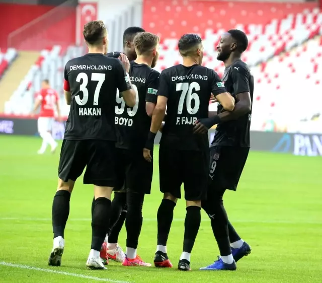 Tyler Boyd gol sayısını 4'e çıkarttı Tyler Boyd gol sayısını 4'e çıkarttı