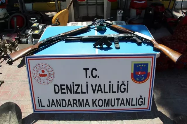 3 yıldır girdiği onlarca evden yüzlerce eşya çalan hırsızı, araçta yanına oturttuğu oyuncak ayı yakalattı 3 yıldır girdiği onlarca evden yüzlerce eşya çalan hırsızı, araçta yanına oturttuğu oyuncak ayı yakalattı