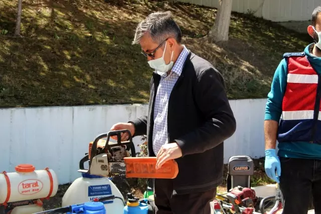 3 yıldır girdiği onlarca evden yüzlerce eşya çalan hırsızı, araçta yanına oturttuğu oyuncak ayı yakalattı 3 yıldır girdiği onlarca evden yüzlerce eşya çalan hırsızı, araçta yanına oturttuğu oyuncak ayı yakalattı