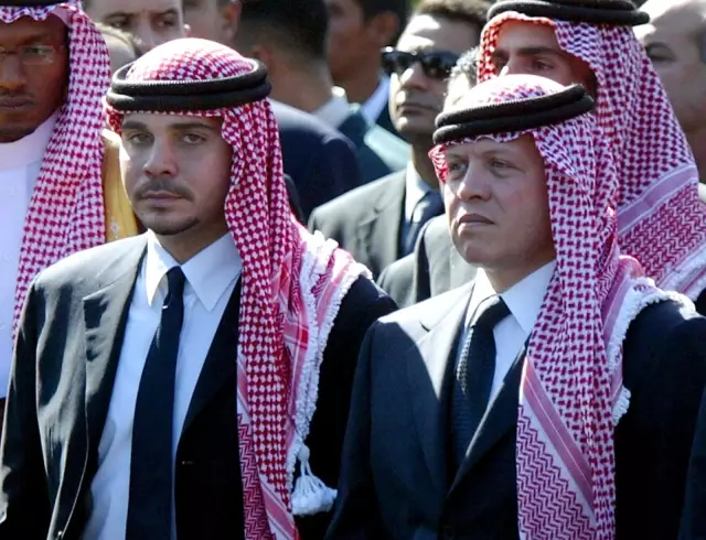 Ürdün Kralı 2. Abdullah: 'Sizi temin ederim, fitne filizlenirken bastırıldı' Ürdün Kralı 2. Abdullah: 'Sizi temin ederim, fitne filizlenirken bastırıldı'