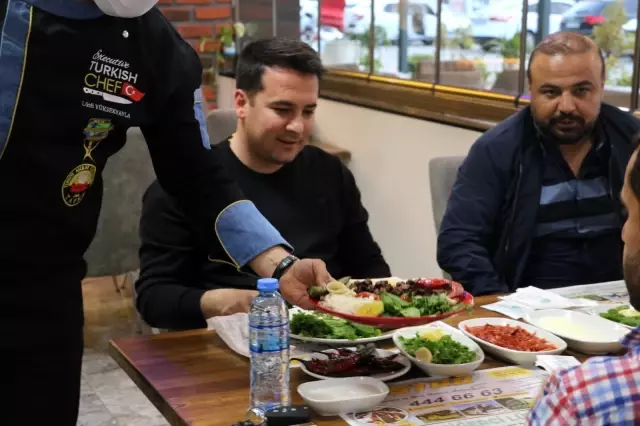 Urfalı ustalar, Edirneli ustaları ciğer kebabı yemeye davet etti Urfalı ustalar, Edirneli ustaları ciğer kebabı yemeye davet etti
