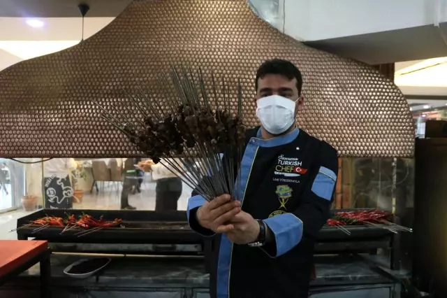 Urfalı ustalar, Edirneli ustaları ciğer kebabı yemeye davet etti Urfalı ustalar, Edirneli ustaları ciğer kebabı yemeye davet etti