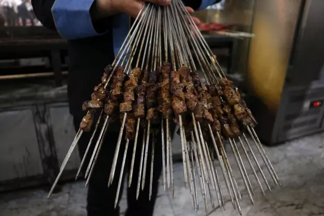 Urfalı ustalar, Edirneli ustaları ciğer kebabı yemeye davet etti Urfalı ustalar, Edirneli ustaları ciğer kebabı yemeye davet etti