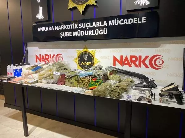 'Vadi' operasyonunda gözaltı sayısı 101'e yükseldi 'Vadi' operasyonunda gözaltı sayısı 101'e yükseldi