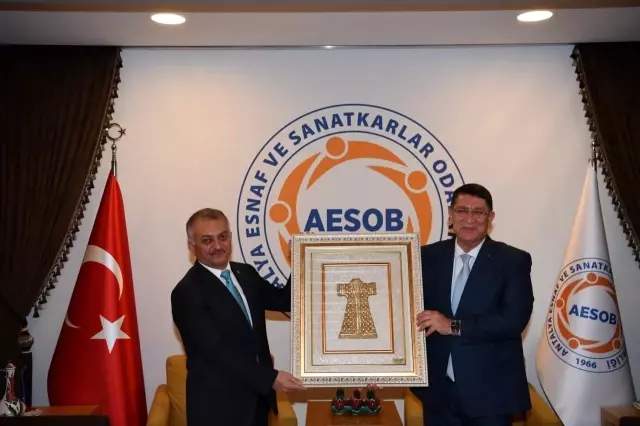 Vali Yazıcı: 'Pandemi herkesi psikolojik, sosyolojik, ekonomik olarak yordu' Vali Yazıcı: 'Pandemi herkesi psikolojik, sosyolojik, ekonomik olarak yordu'