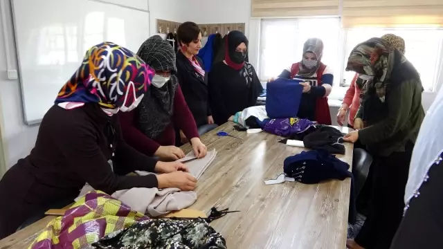 Vanlı kadınlar ADEM ile sosyalleşiyor Vanlı kadınlar ADEM ile sosyalleşiyor
