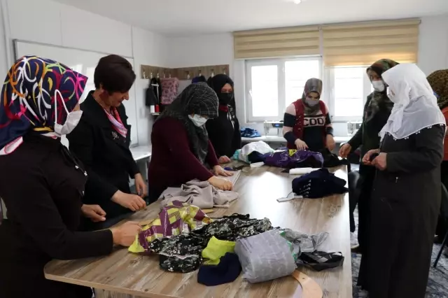 Vanlı kadınlar ADEM ile sosyalleşiyor Vanlı kadınlar ADEM ile sosyalleşiyor