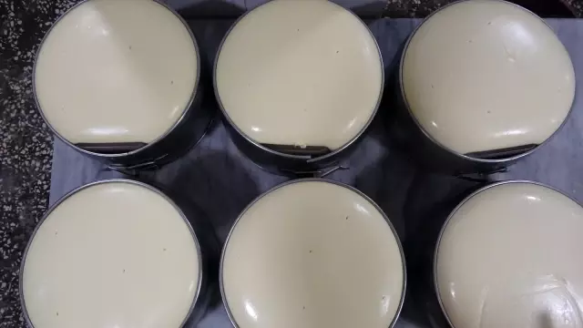 Yarım asırlık işletme, sofraları süsleyen kaşar peyniri üretiyor Yarım asırlık işletme, sofraları süsleyen kaşar peyniri üretiyor