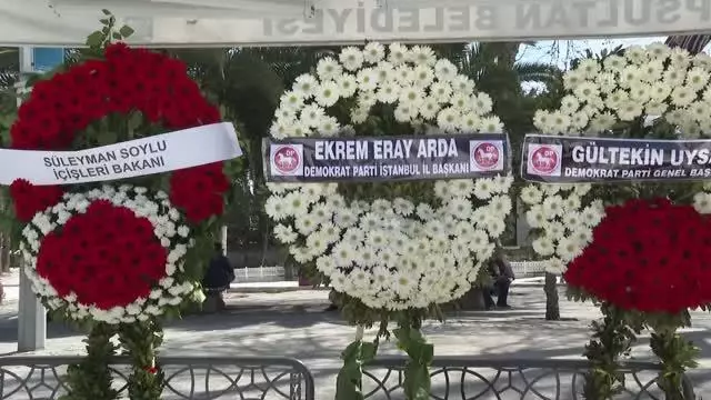 Yeni Asya Gazetesi İmtiyaz Sahibi Mehmet Kutlular son yolculuğuna uğurlandı Yeni Asya Gazetesi İmtiyaz Sahibi Mehmet Kutlular son yolculuğuna uğurlandı