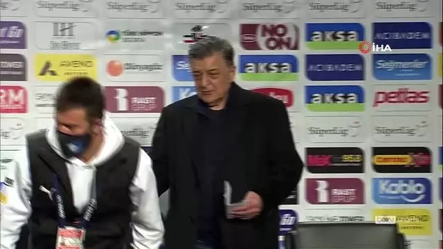Yılmaz Vural: '1-1 kalmamıza rağmen çok üzüldük' Yılmaz Vural: '1-1 kalmamıza rağmen çok üzüldük'