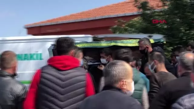Kaçak maden ocağında yaşamını yitiren işçi toprağa verildi Kaçak maden ocağında yaşamını yitiren işçi toprağa verildi