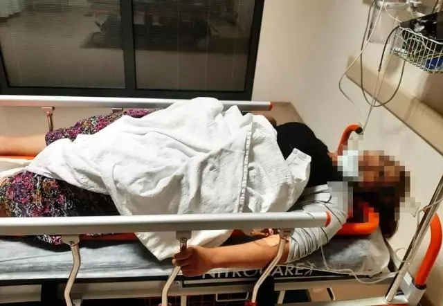 ESKİŞEHİR - Evlerden hırsızlık yaptıkları iddia edilen 5 şüpheli tutuklandı ESKİŞEHİR - Evlerden hırsızlık yaptıkları iddia edilen 5 şüpheli tutuklandı