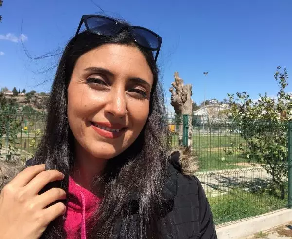 26 YILDIR ÇEKTİĞİ AĞRIDAN KURTULUNCA MUTLULUKTAN AĞLADI 26 YILDIR ÇEKTİĞİ AĞRIDAN KURTULUNCA MUTLULUKTAN AĞLADI