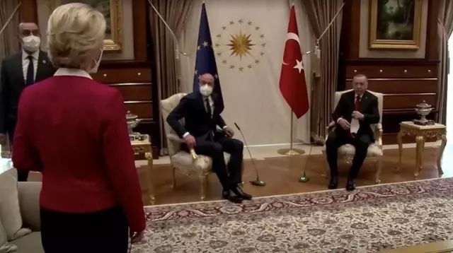 AB Konseyi Başkanı Michel'den 'protokol' eleştirilerine yanıt: Ziyaretimizi gölgeledi, üzgünüm AB Konseyi Başkanı Michel'den 'protokol' eleştirilerine yanıt: Ziyaretimizi gölgeledi, üzgünüm