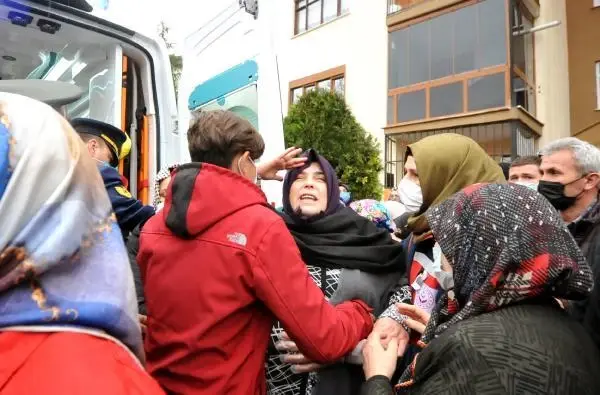 GAZİANTEP - Şehit Uzman Çavuş Gökhan Çakır için tören düzenlendi GAZİANTEP - Şehit Uzman Çavuş Gökhan Çakır için tören düzenlendi