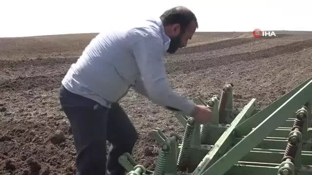 Ağrılı çiftçilerin tohum ekme mesaisi başladı Ağrılı çiftçilerin tohum ekme mesaisi başladı