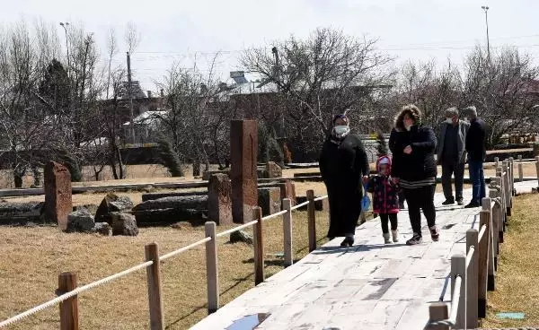 AHLAT'IN ANIT MEZARLARI, DÜNYAYA TANITILACAK AHLAT'IN ANIT MEZARLARI, DÜNYAYA TANITILACAK