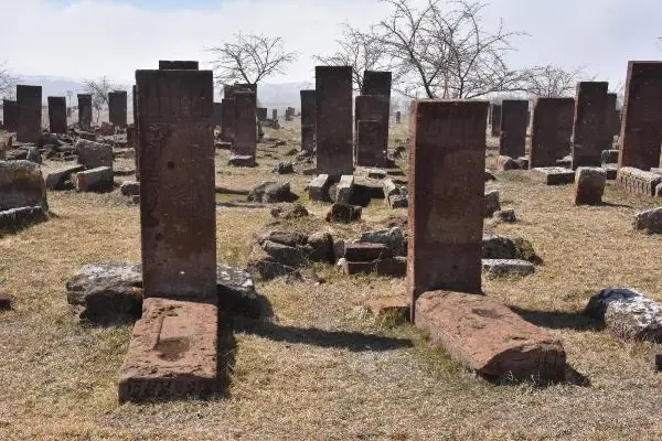 AHLAT'IN ANIT MEZARLARI, DÜNYAYA TANITILACAK AHLAT'IN ANIT MEZARLARI, DÜNYAYA TANITILACAK